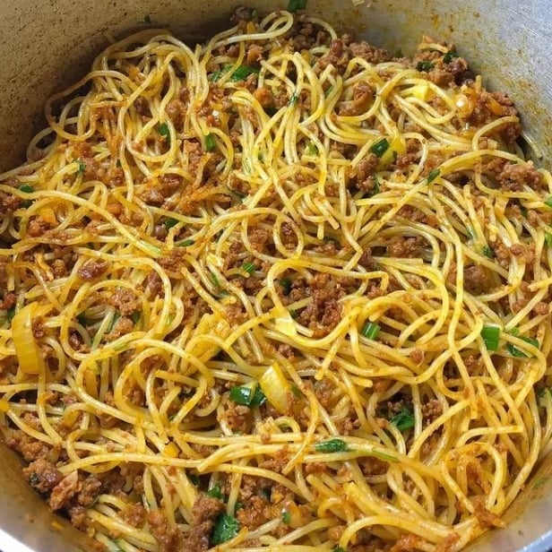 Macarrão com Carne Moída